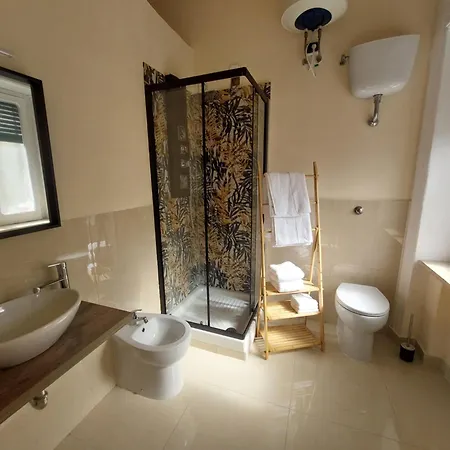 Domus Schipa 3*