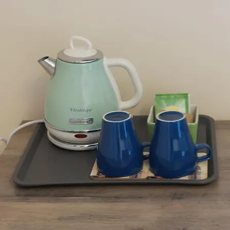 Bed & Breakfast Domus Schipa 3*