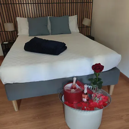 فندق مبيت وإفطار Domus Schipa