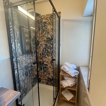 Domus Schipa 住宿加早餐酒店